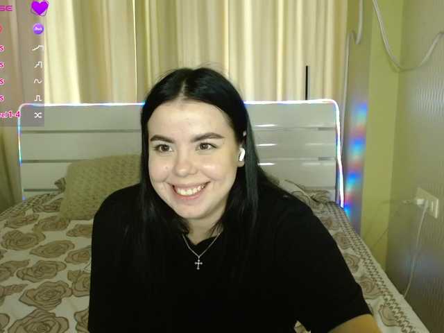 kitttyblush's BongaCams show and profile