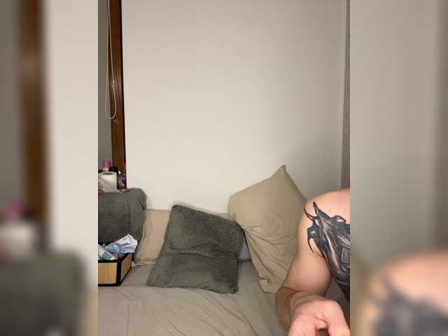 AAOneLove's BongaCams show and profile