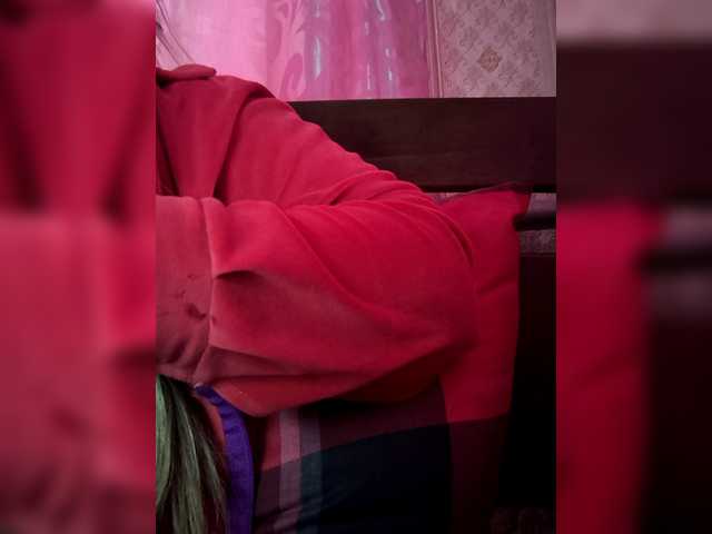 Valentinka-01's BongaCams show and profile