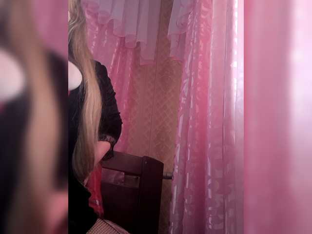 Valentinka-01's BongaCams show and profile