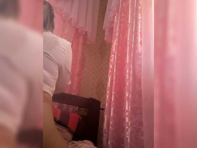 Valentinka-01's BongaCams show and profile