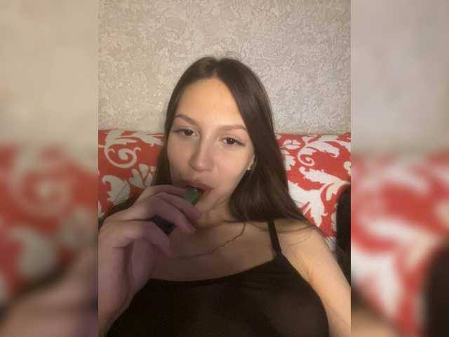 Kissaaa666's BongaCams show and profile