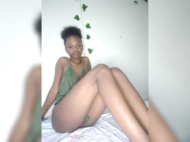 silkysinner00's BongaCams show and profile