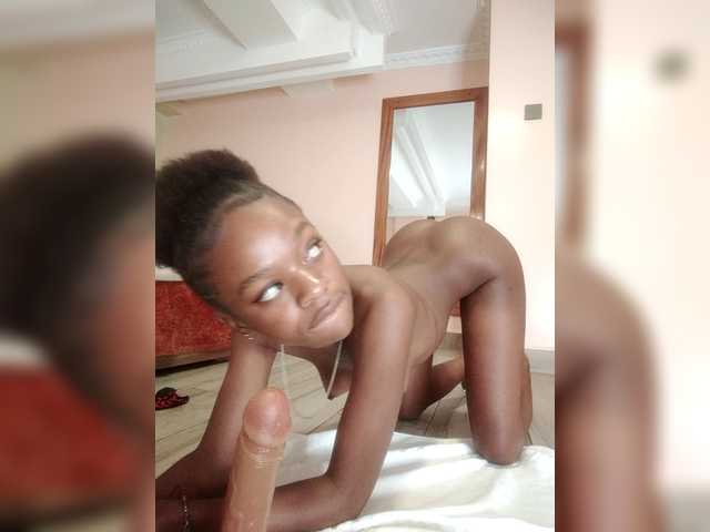 silkysinner00's BongaCams show and profile