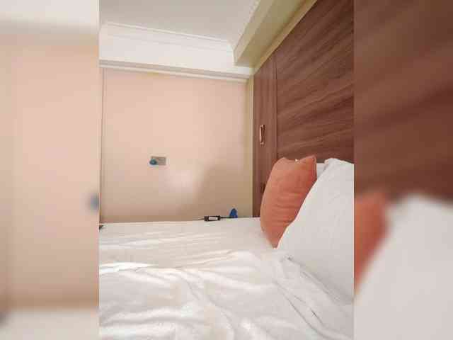 silkysinner00 webcam