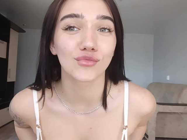 NeldaLecompte's BongaCams show and profile