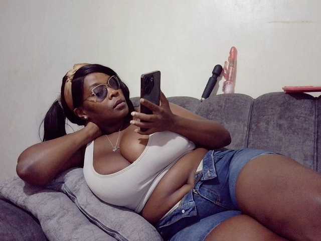 africangoddess's BongaCams show and profile