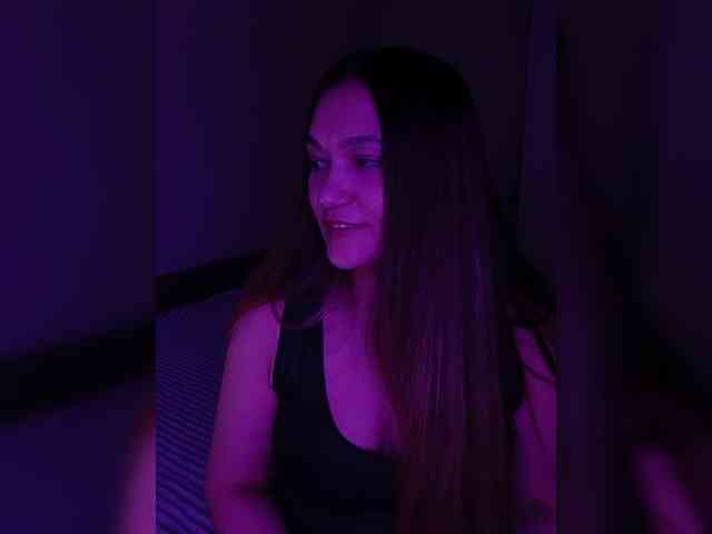 DevitivostayLisa webcam