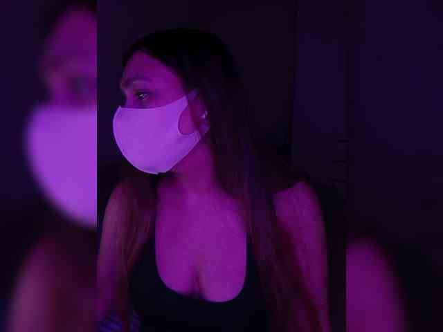 DevitivostayLisa webcam