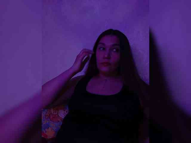 DevitivostayLisa webcam