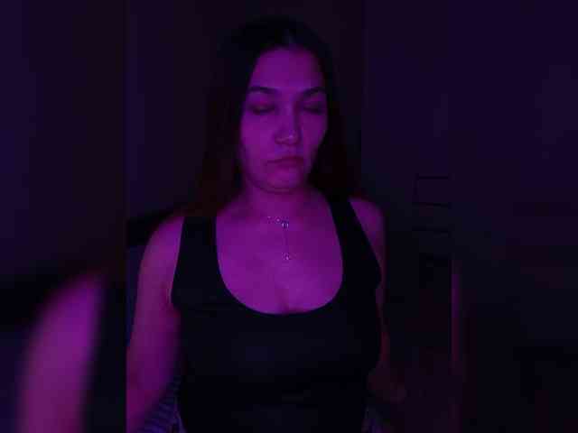 DevitivostayLisa webcam