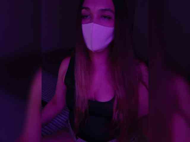 DevitivostayLisa webcam