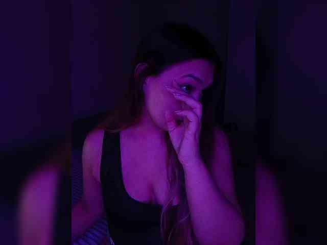 DevitivostayLisa webcam