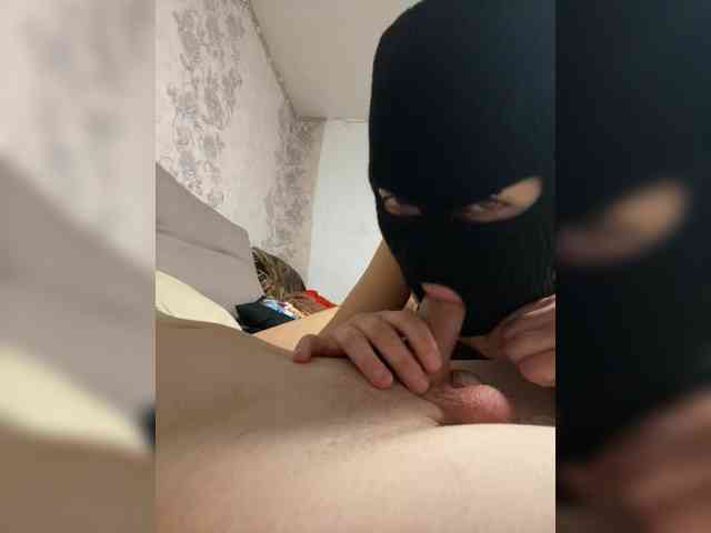 Mamaneeprostit1111 webcam