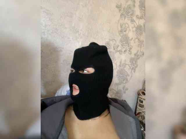 Mamaneeprostit1111 webcam