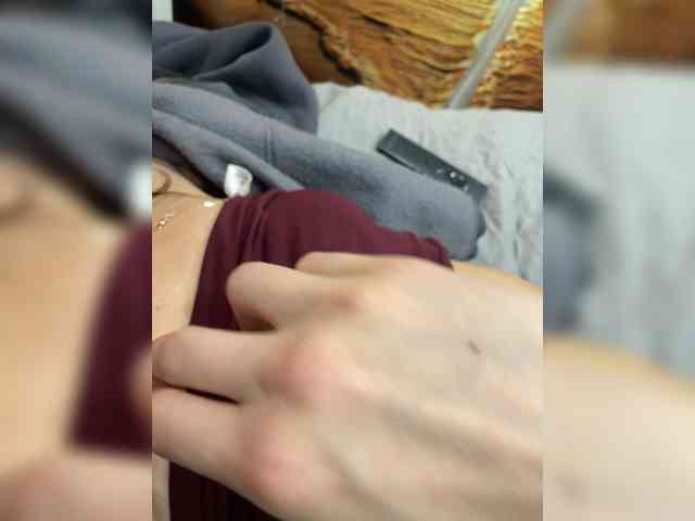 Mamaneeprostit1111 webcam