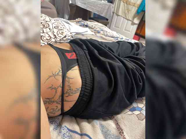 Mamaneeprostit1111 webcam