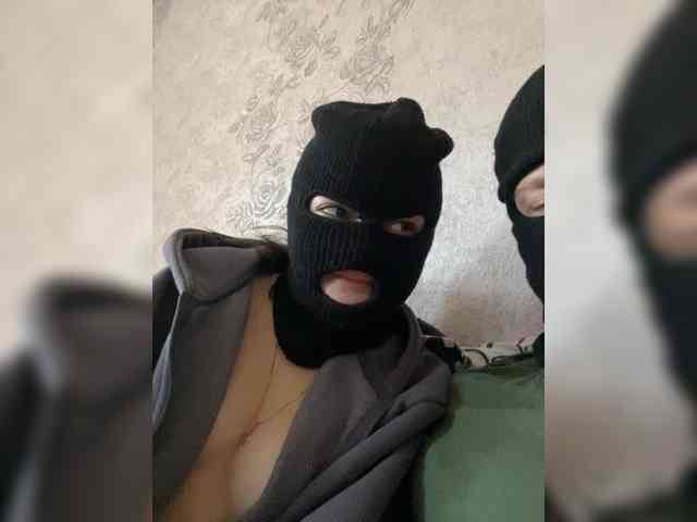 Mamaneeprostit1111 webcam