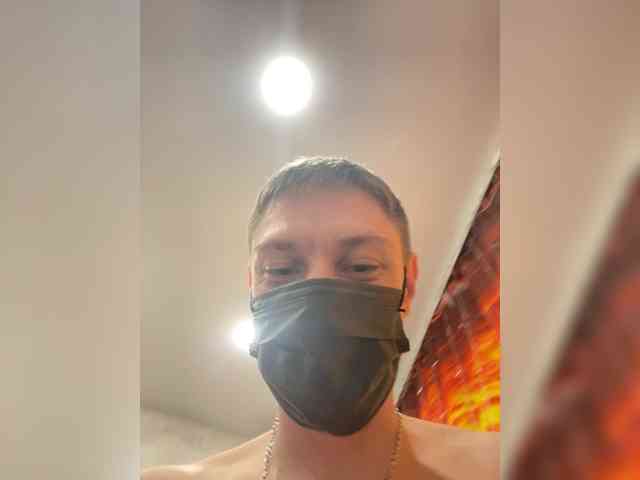 Mamaneeprostit1111 webcam