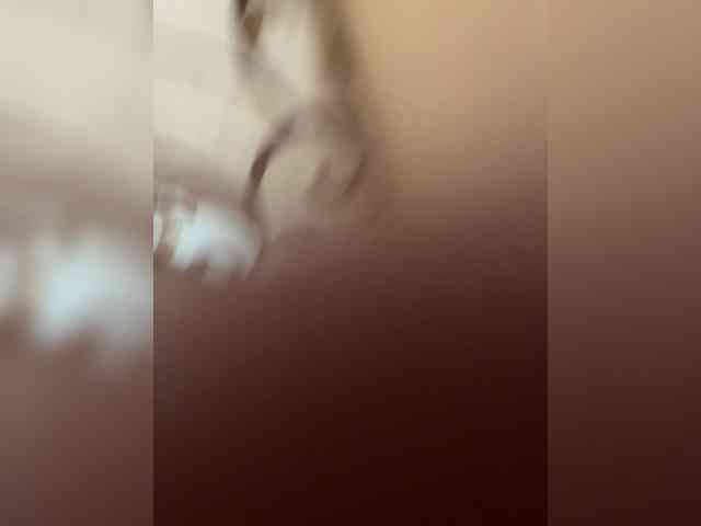 Mamaneeprostit1111 webcam