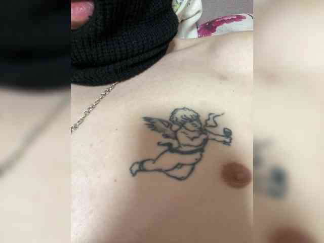 Mamaneeprostit1111 webcam