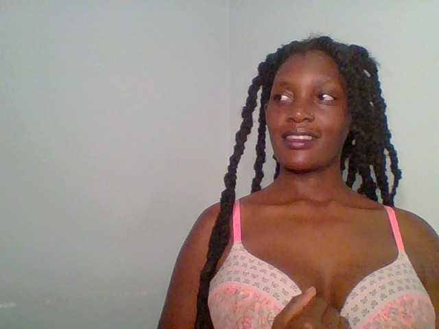 Chocolate-saucy webcam