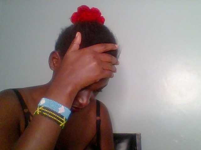 Chocolate-saucy webcam