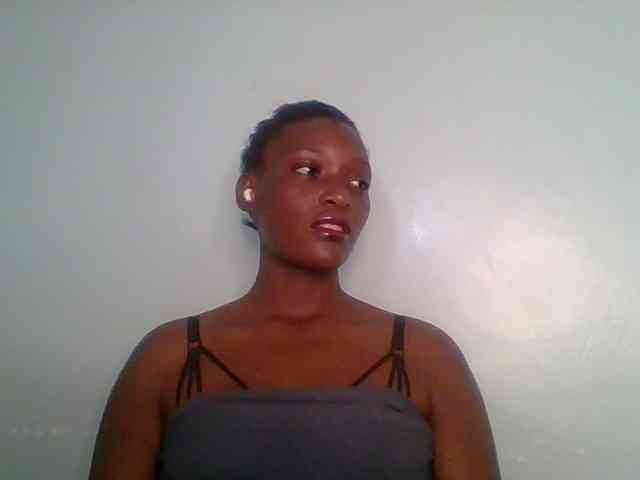 Chocolate-saucy webcam