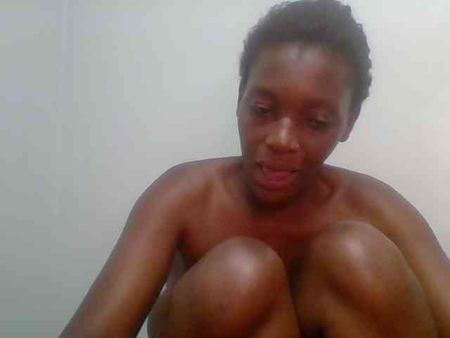 Chocolate-saucy webcam