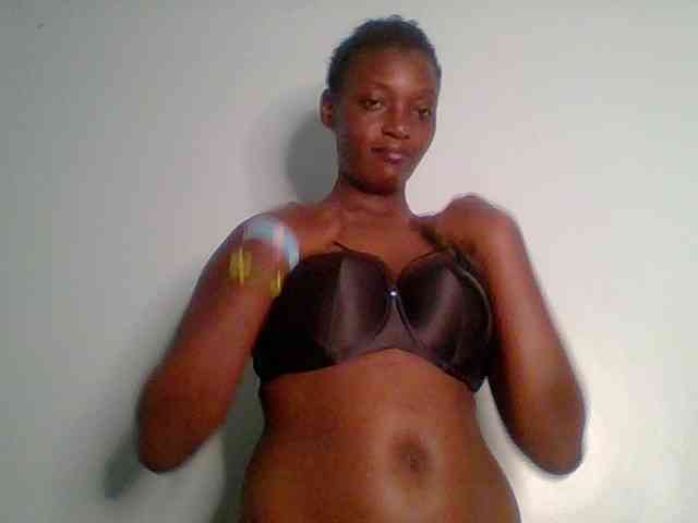 Chocolate-saucy webcam