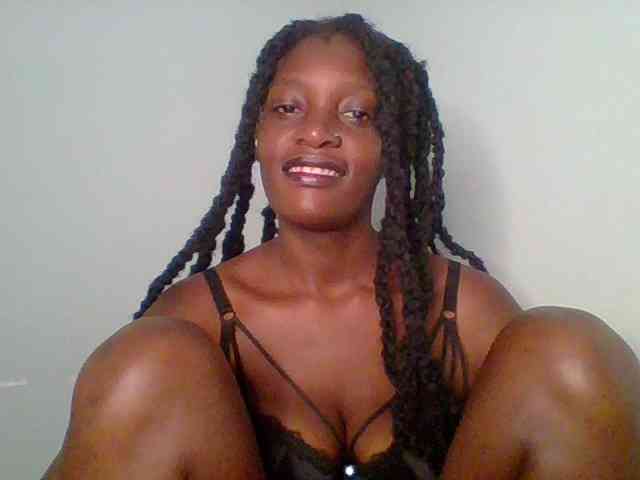 Chocolate-saucy webcam