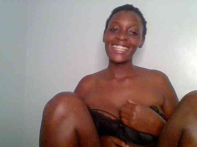 Chocolate-saucy webcam