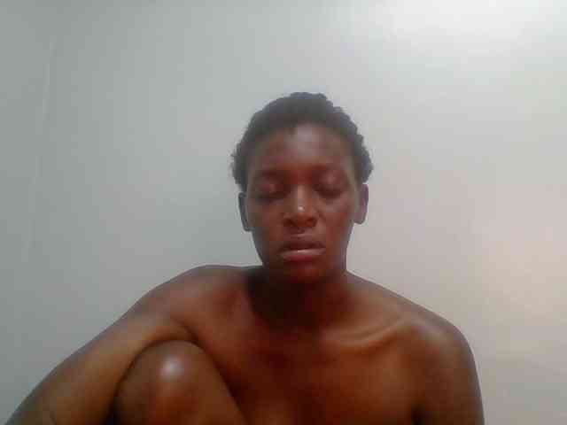 Chocolate-saucy webcam