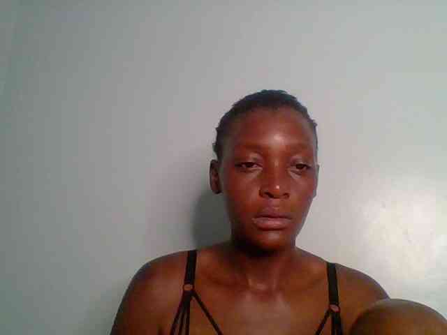 Chocolate-saucy webcam