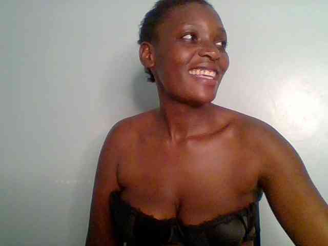 Chocolate-saucy webcam