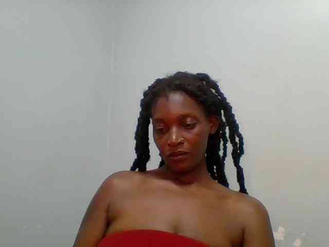 Chocolate-saucy webcam