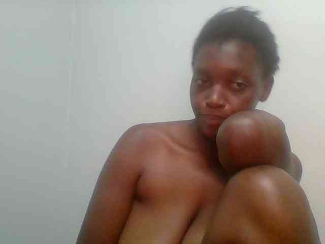 Chocolate-saucy webcam