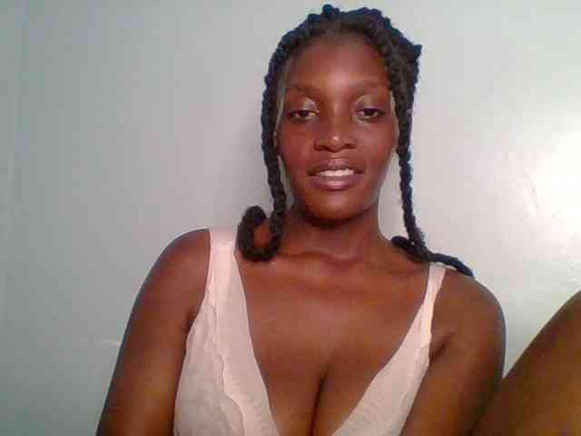 Chocolate-saucy webcam