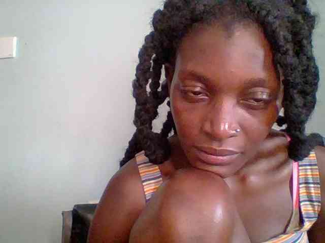 Chocolate-saucy webcam