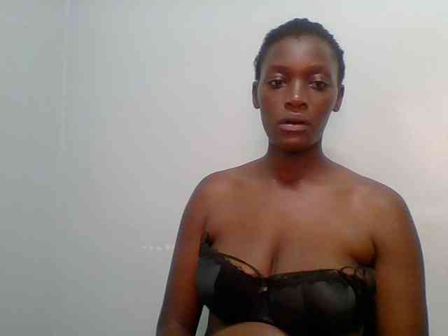 Chocolate-saucy webcam