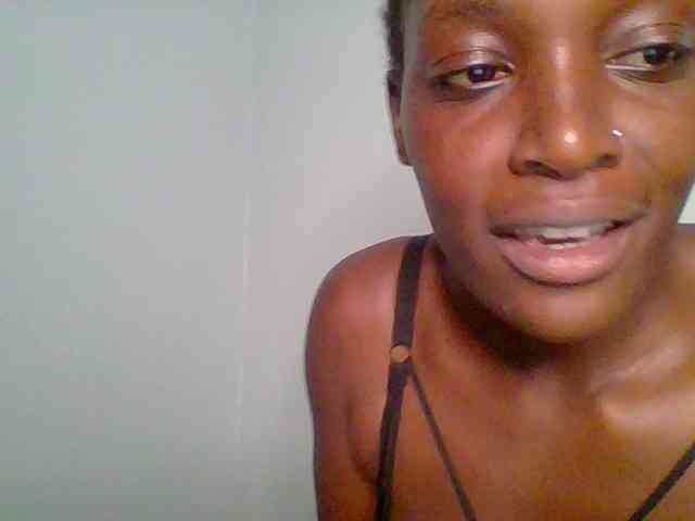 Chocolate-saucy webcam