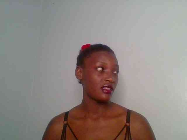 Chocolate-saucy webcam