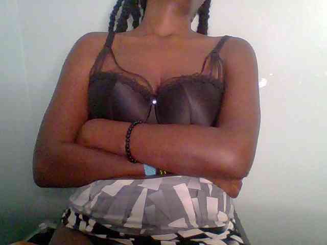 Chocolate-saucy webcam