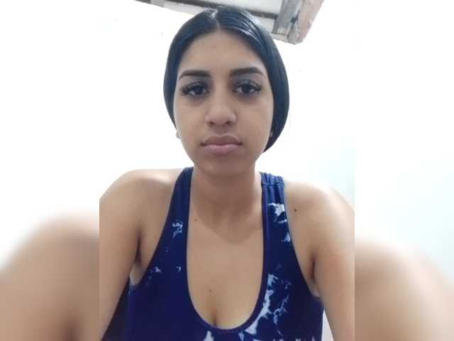 TUCHICA26's BongaCams show and profile
