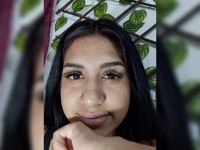 TUCHICA26's BongaCams show and profile