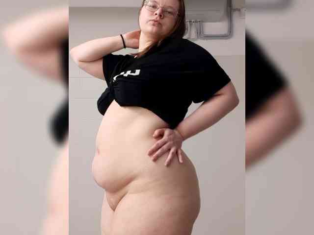 PennilessPrincess webcam