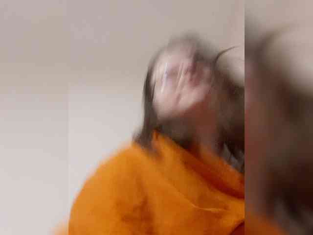 PennilessPrincess webcam