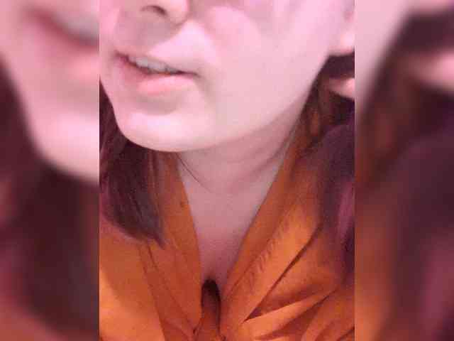 PennilessPrincess webcam