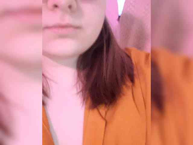 PennilessPrincess webcam