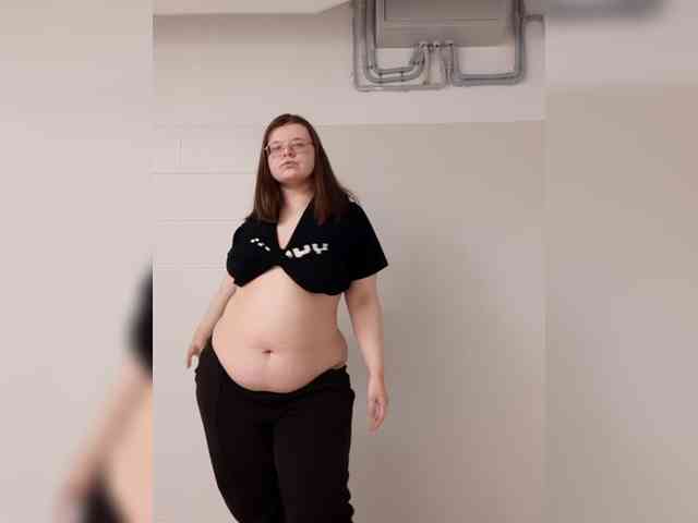 PennilessPrincess webcam